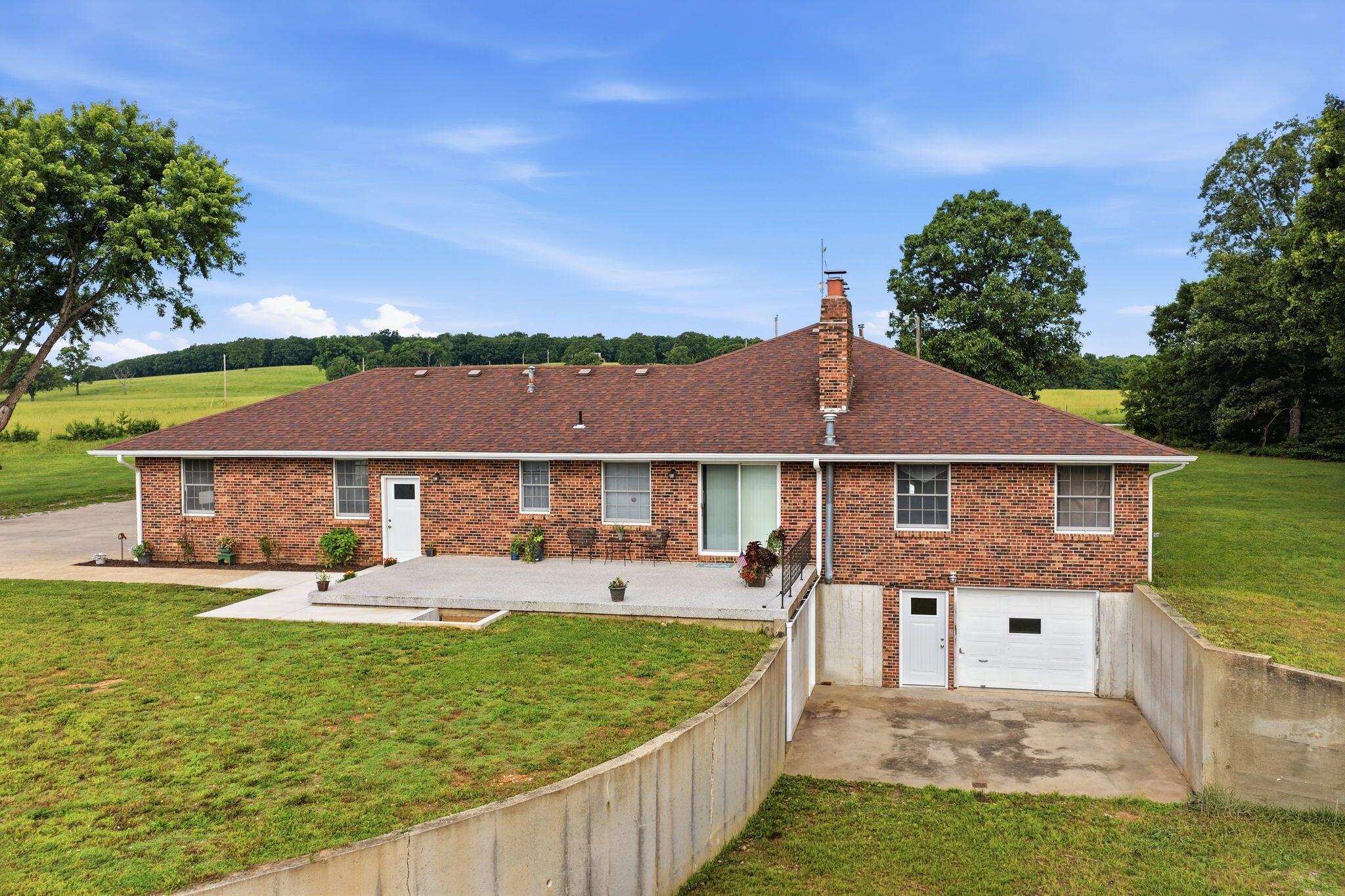 main property photo 49