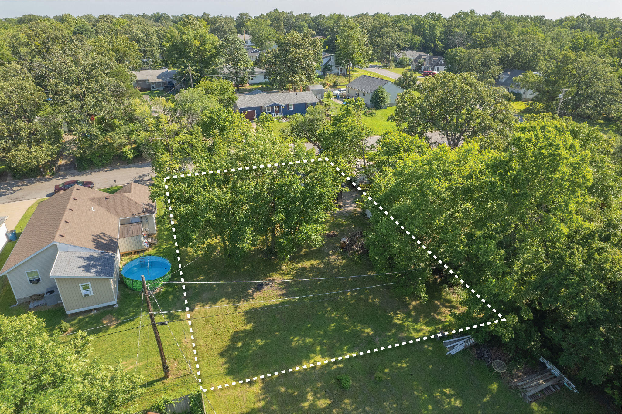 main property photo 31