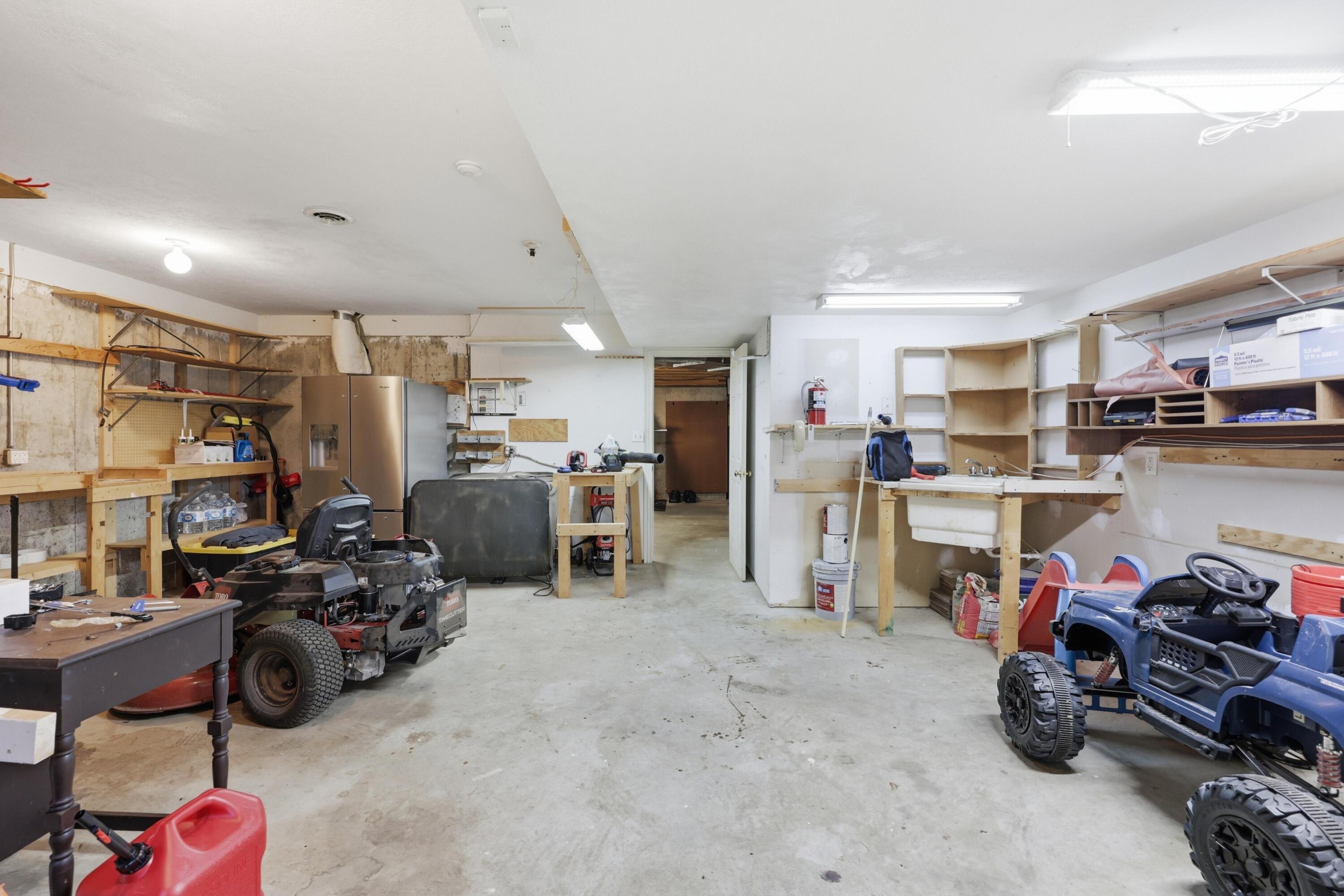 main property photo 49