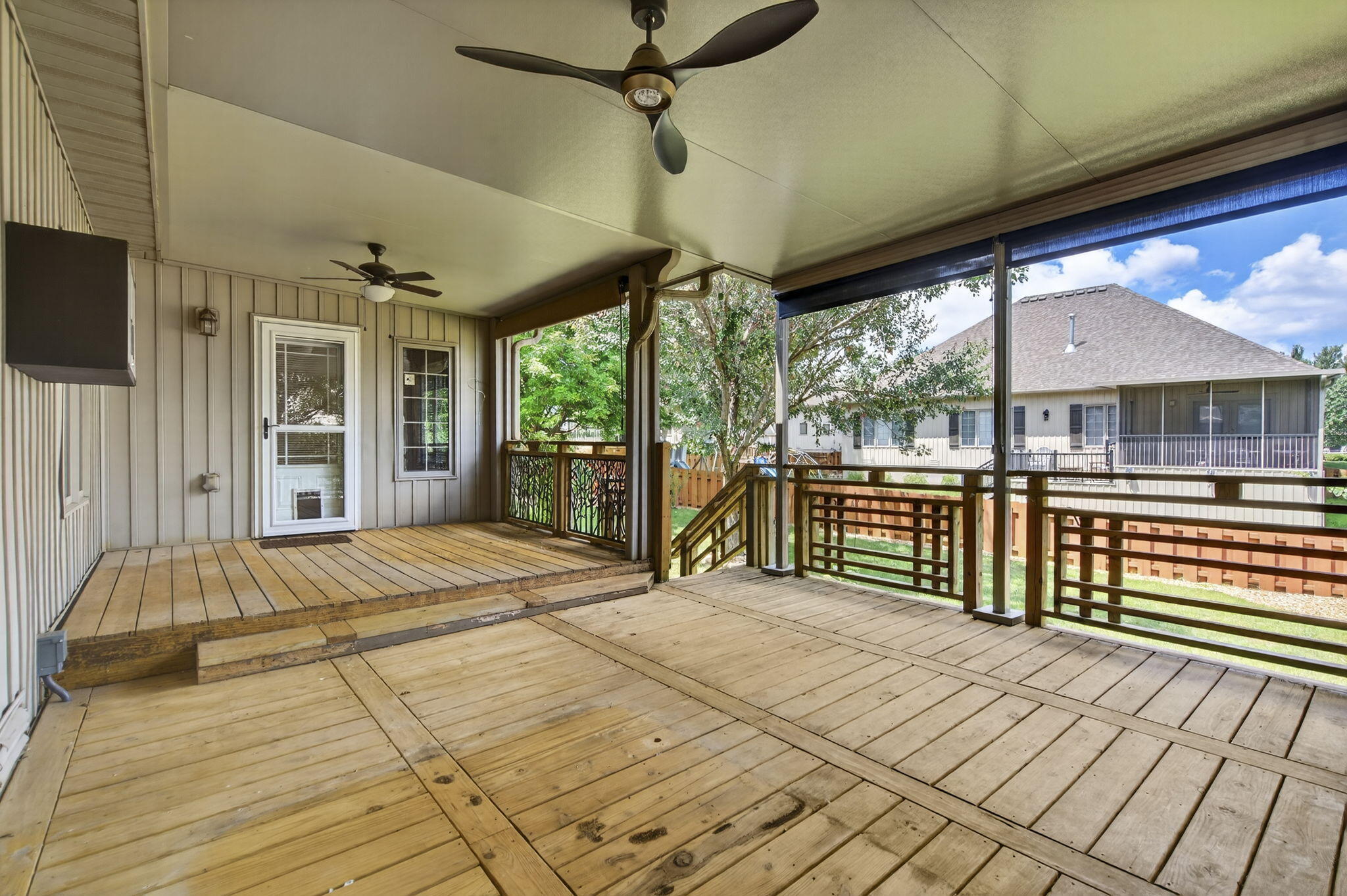 property viewer photo 18