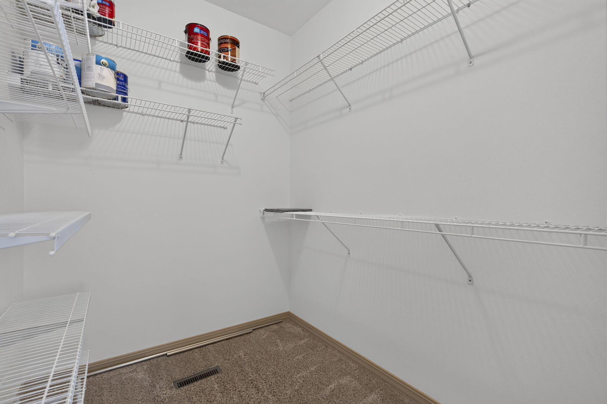 property viewer photo 25