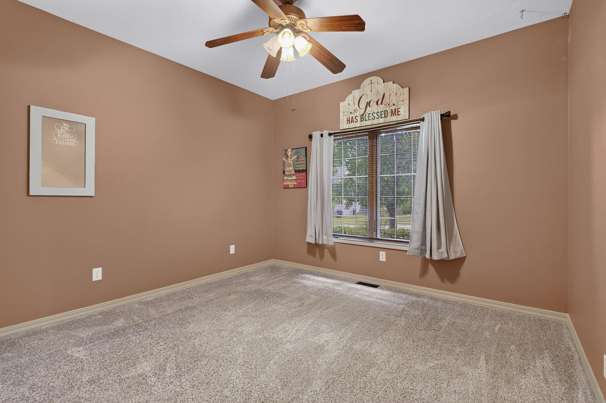 property viewer photo 28