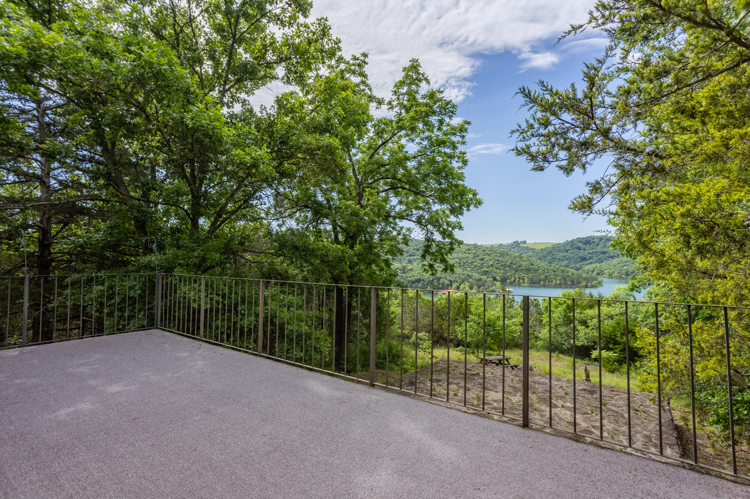 main property photo 39