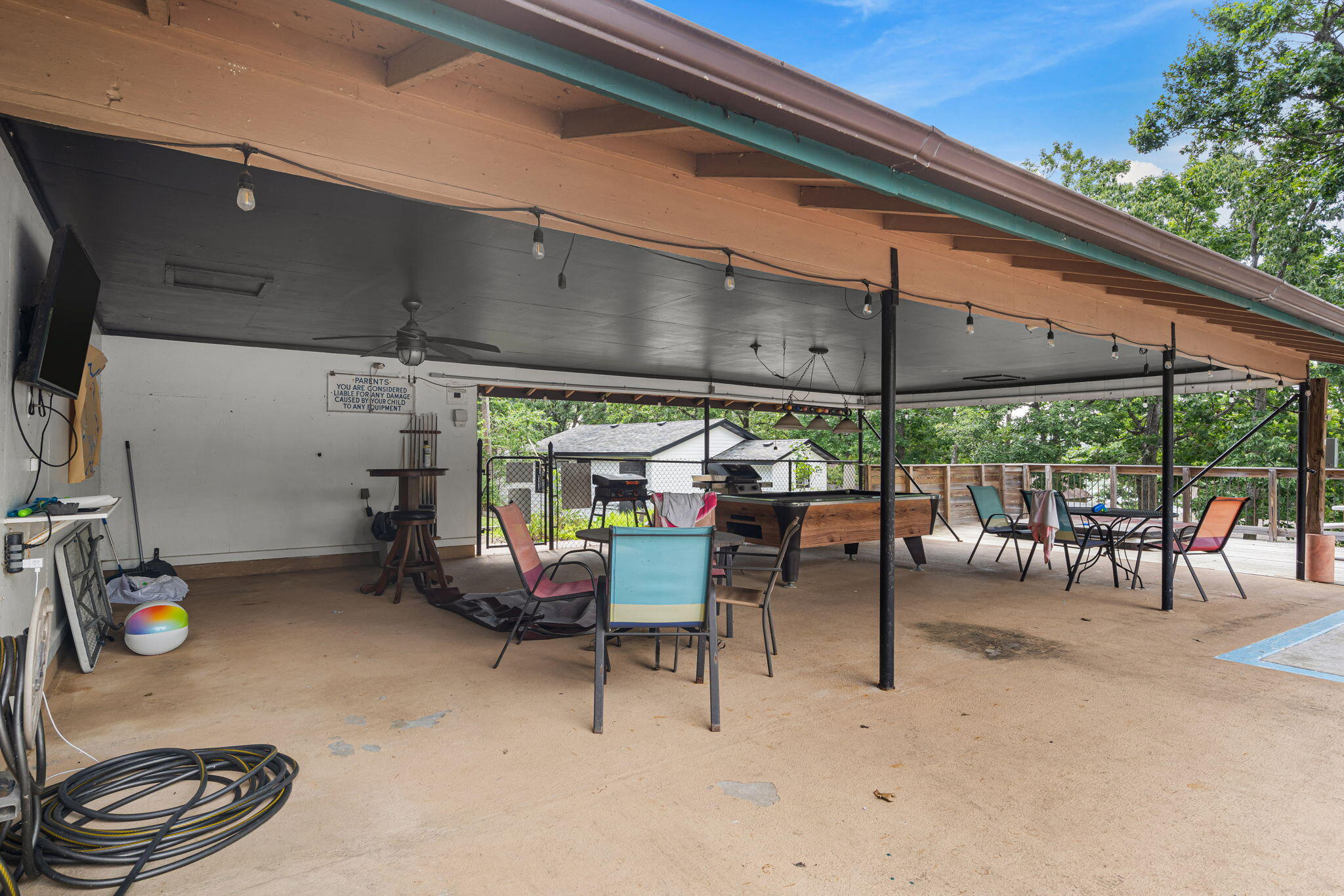 main property photo 48