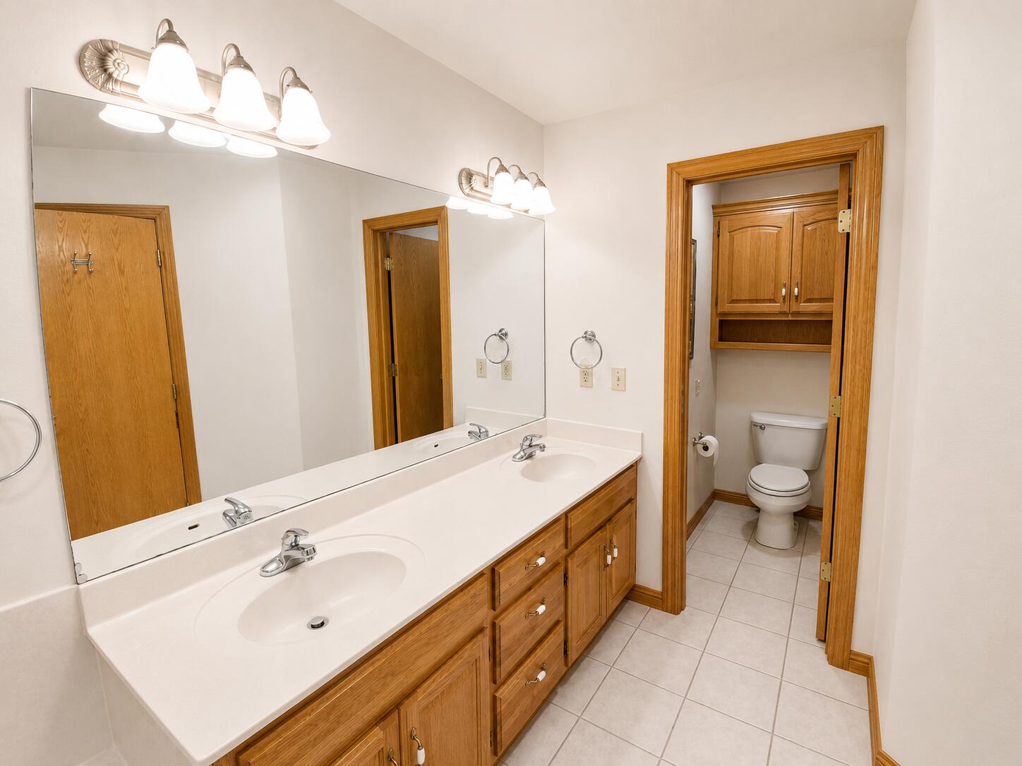 property viewer photo 10