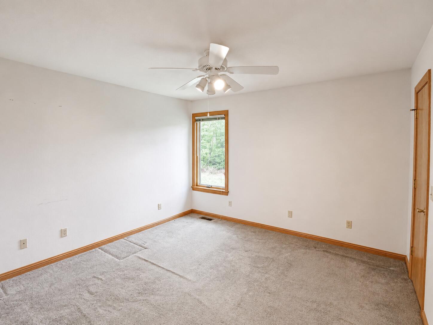 property viewer photo 15