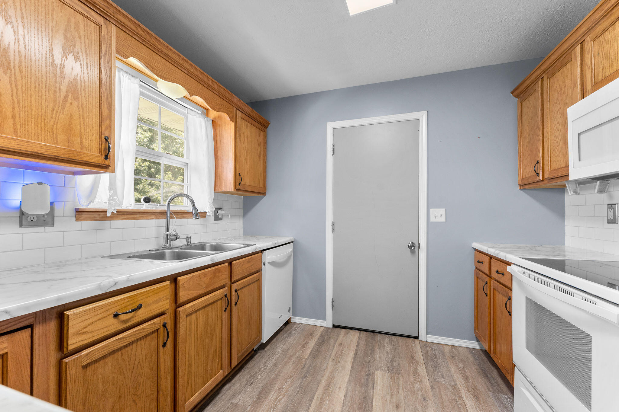 property viewer photo 10