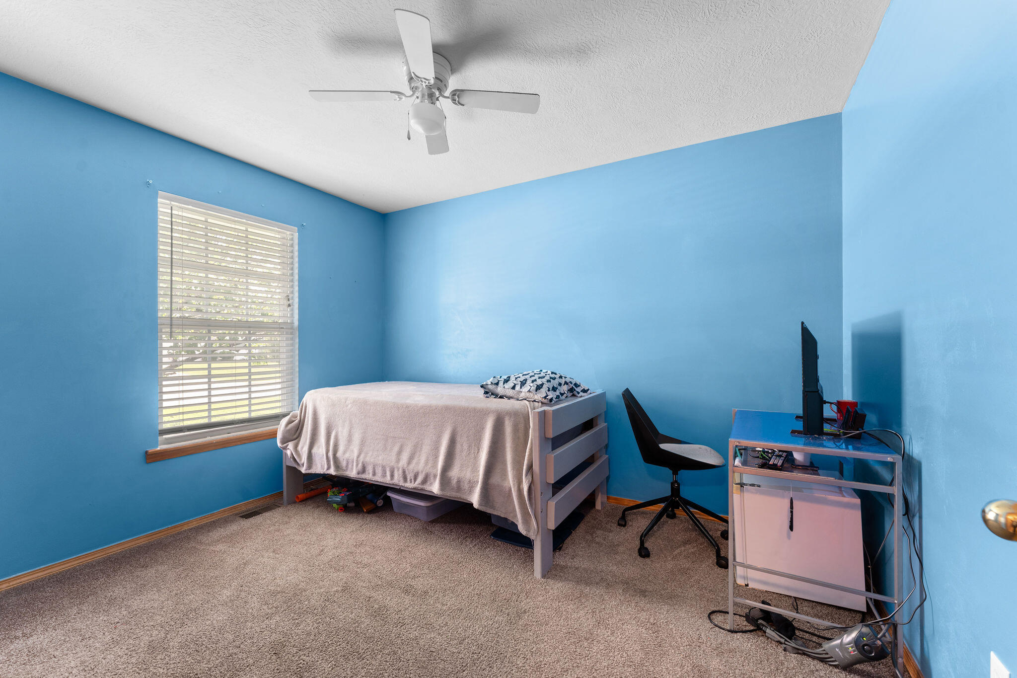 property viewer photo 19