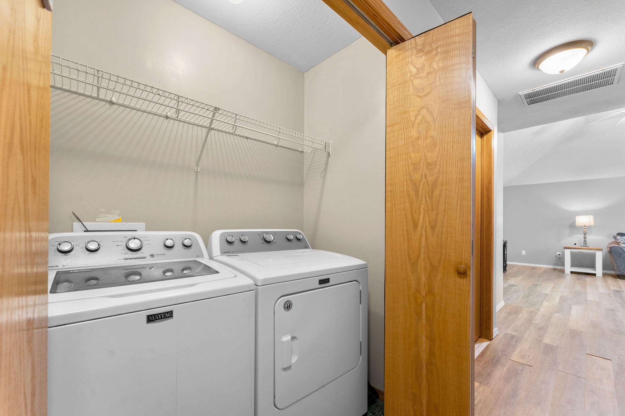 property viewer photo 21