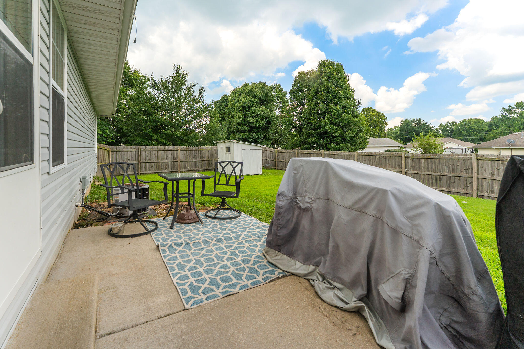 property viewer photo 22