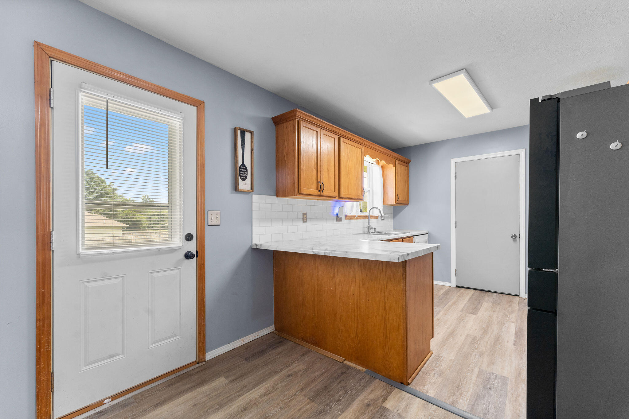 property viewer photo 9
