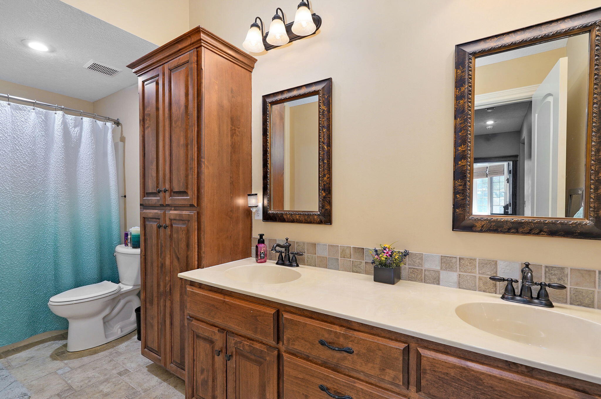main property photo 62
