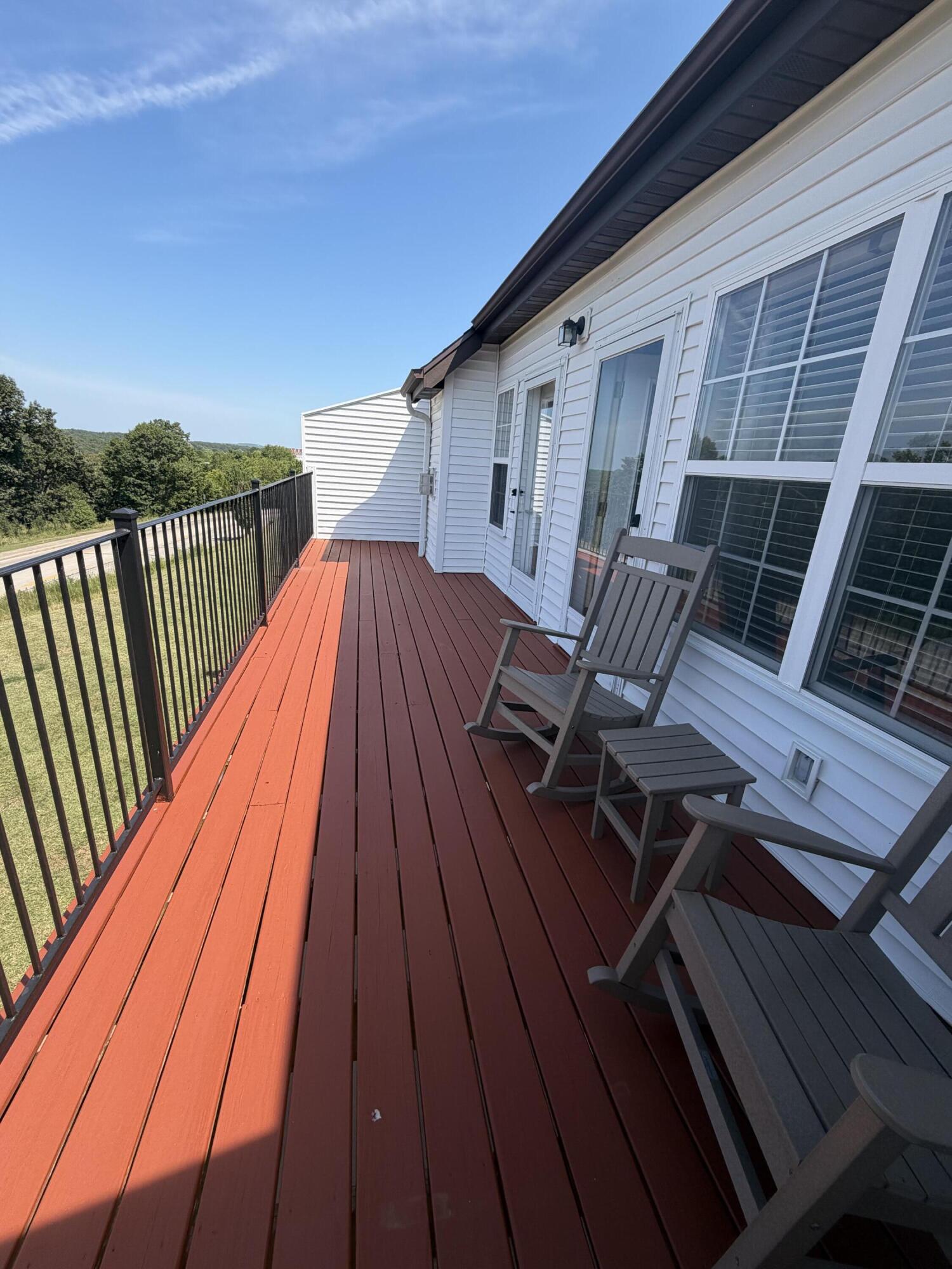 main property photo 32