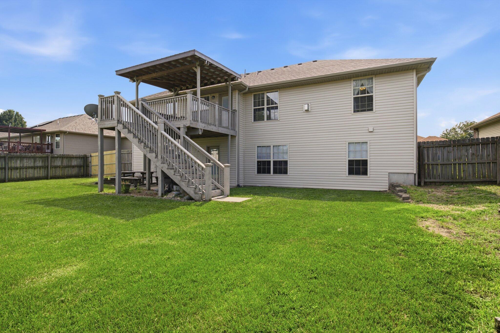 main property photo 36