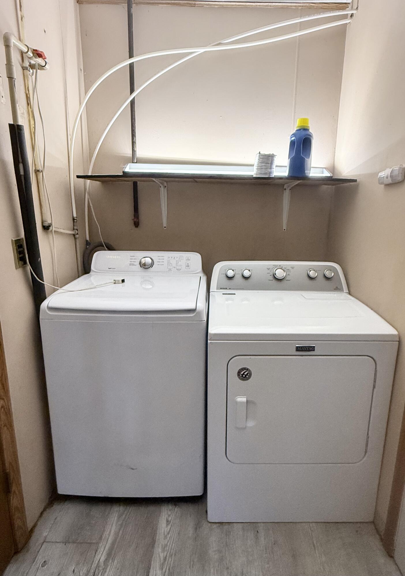 main property photo 17