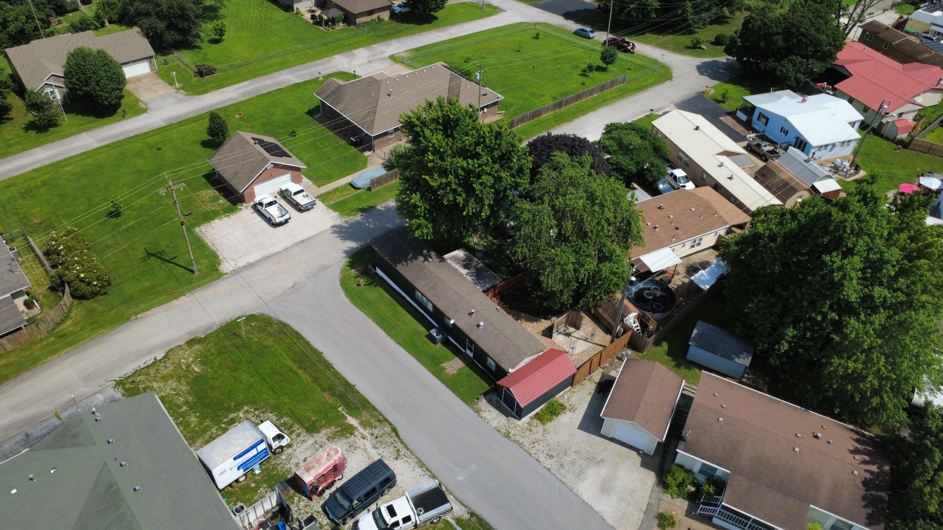 main property photo 29