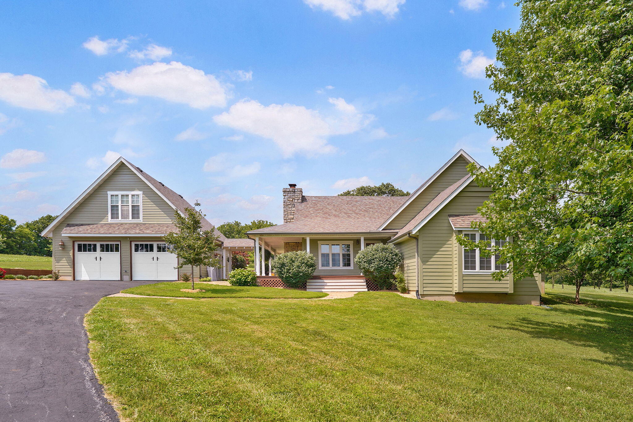 main property photo 54