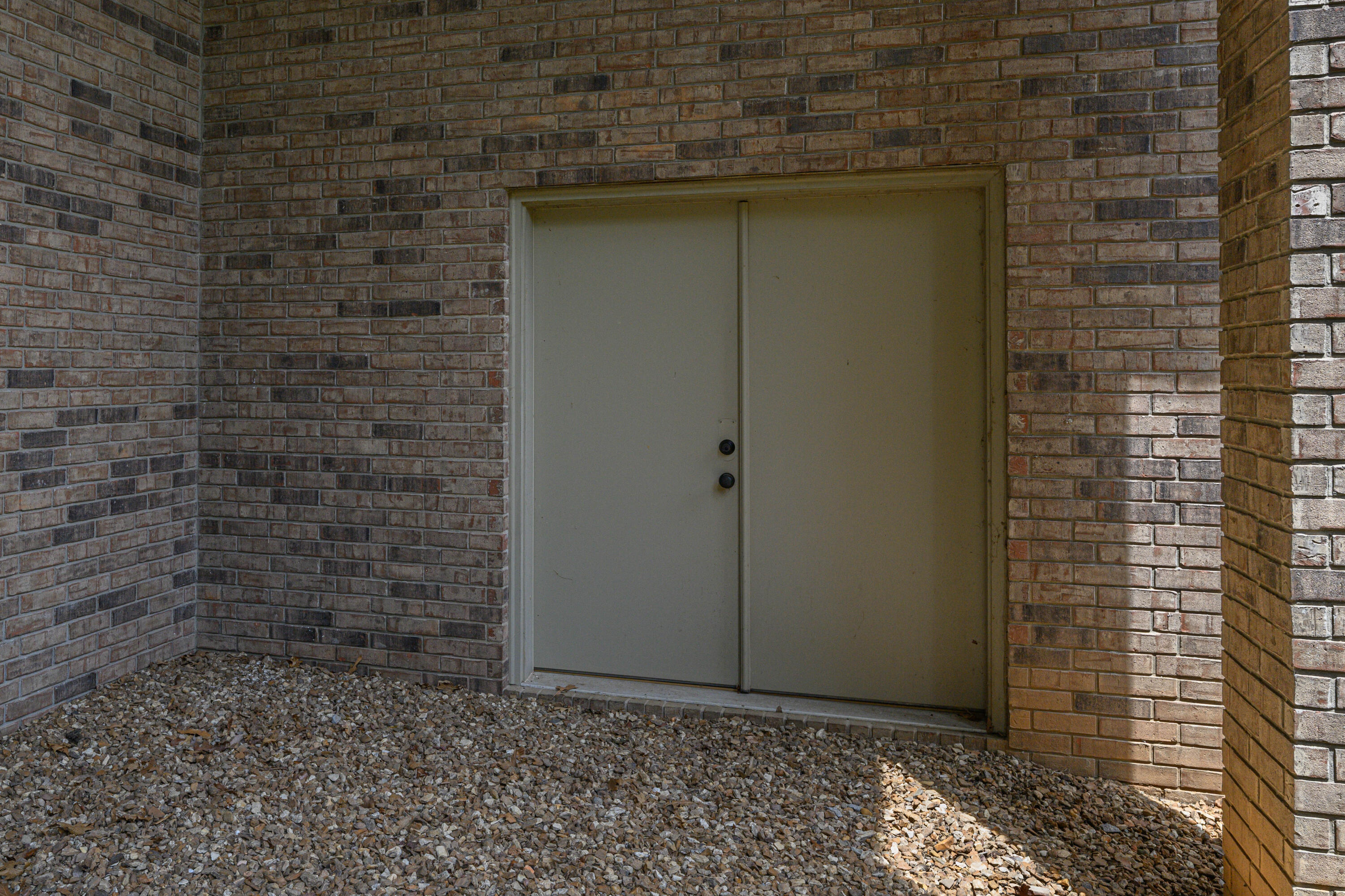 main property photo 74