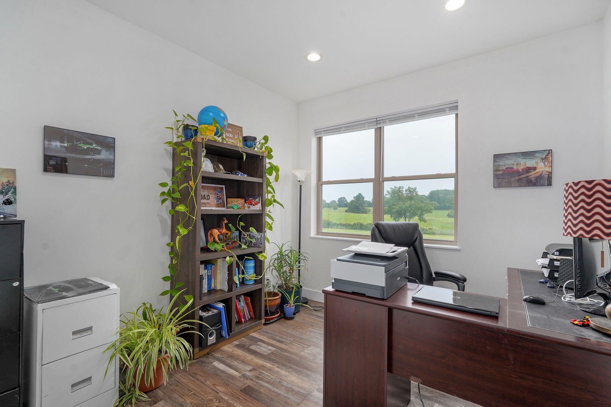 main property photo 25