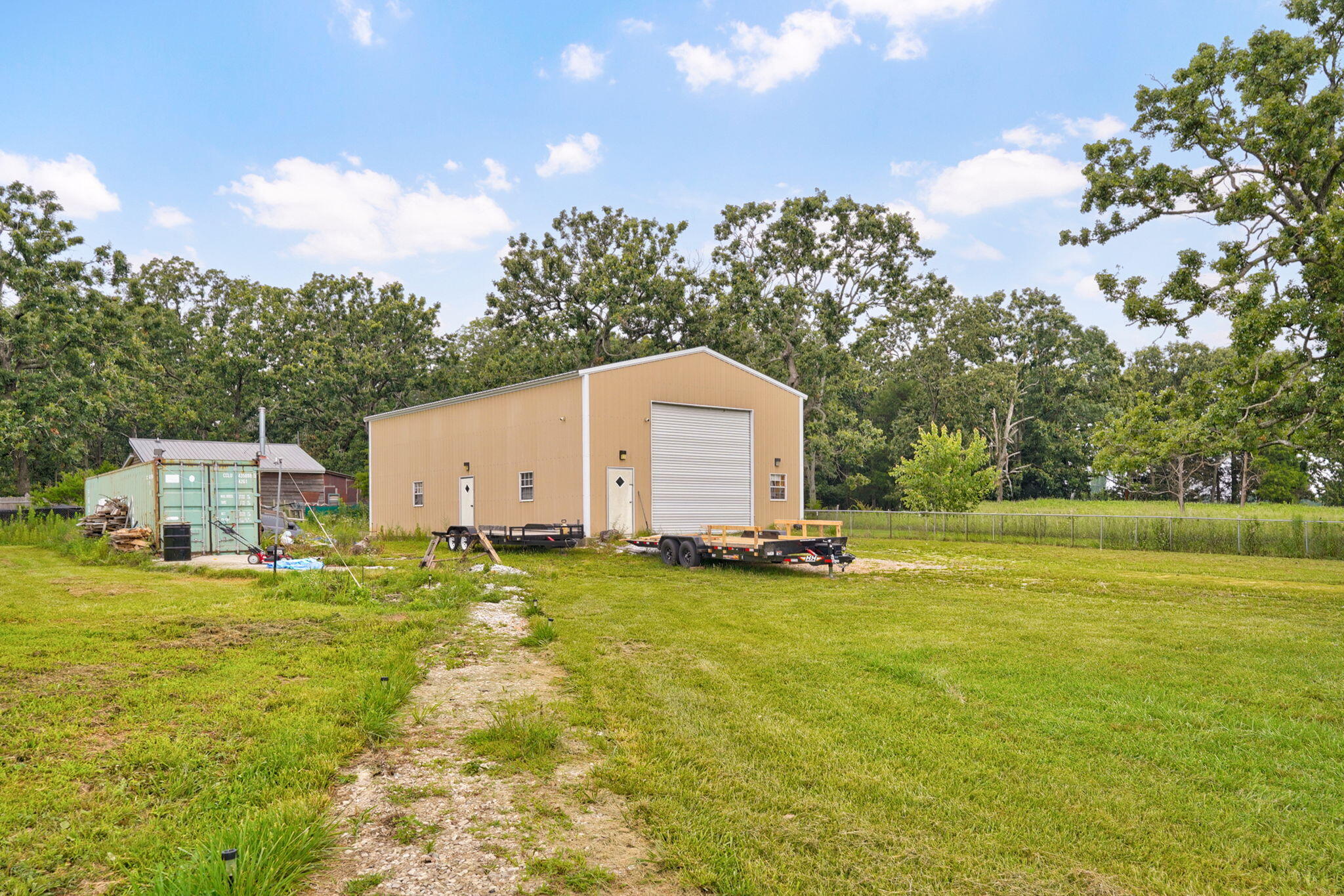 main property photo 54