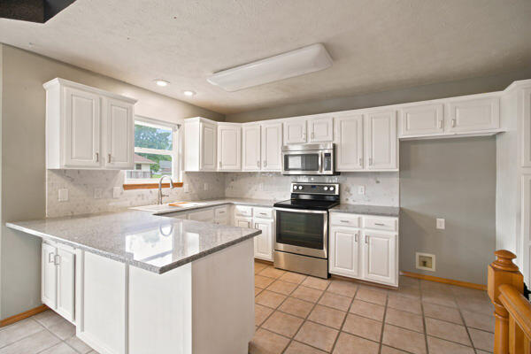 property viewer photo 12
