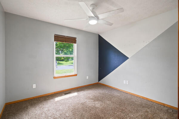 property viewer photo 25