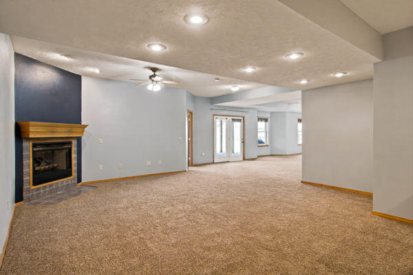 property viewer photo 31