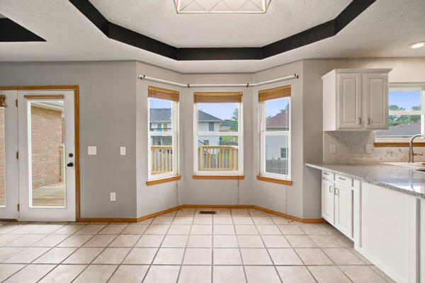 property viewer photo 6