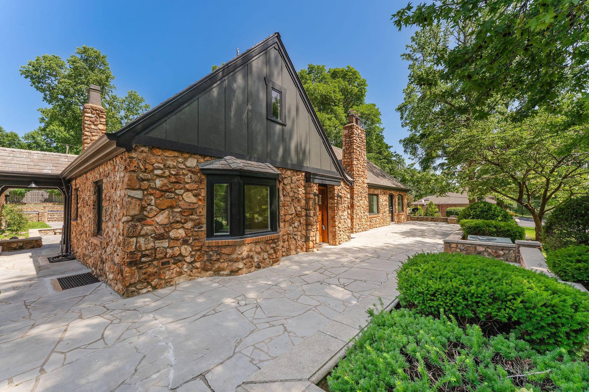 main property photo 58
