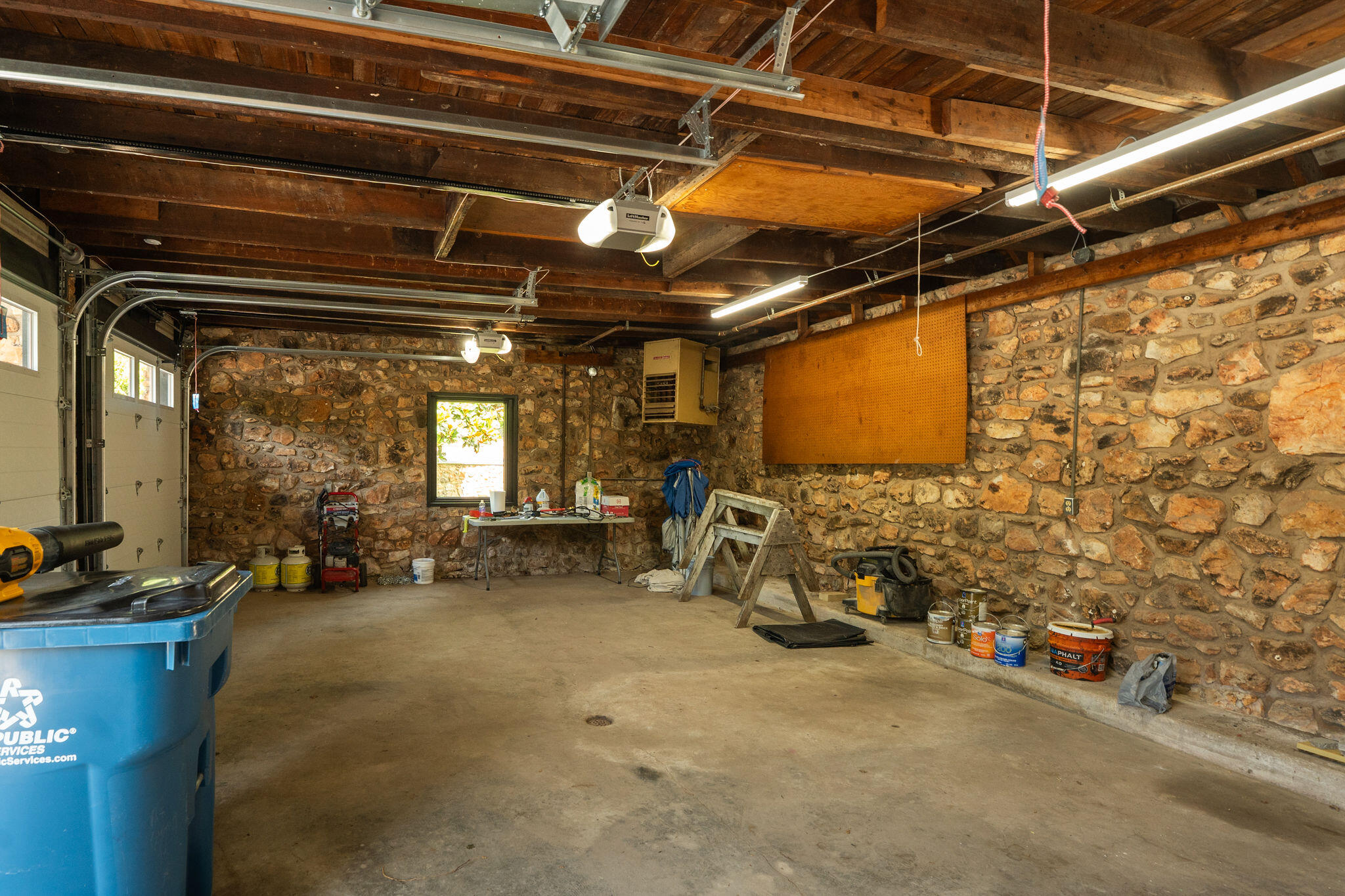 main property photo 73