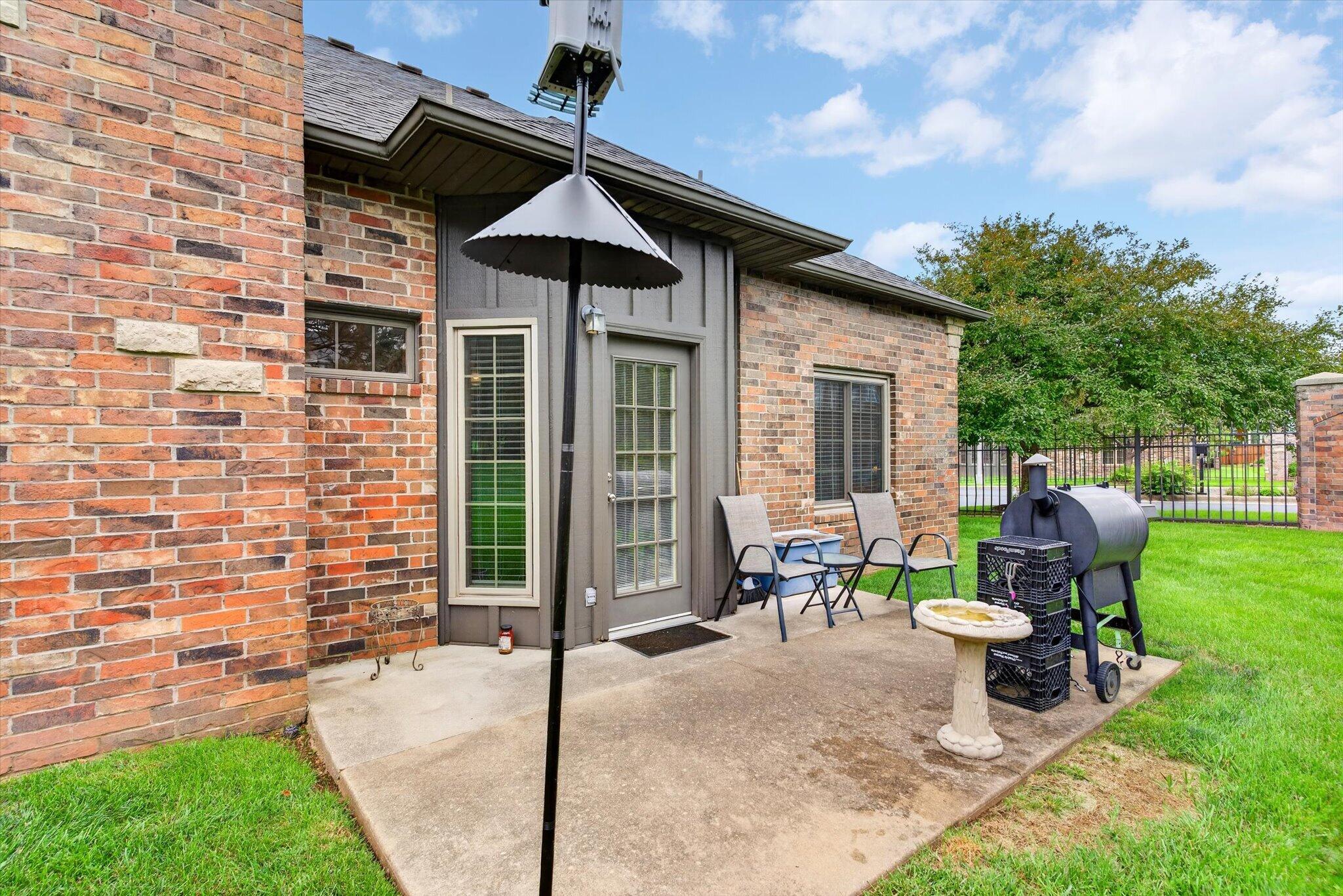 main property photo 24