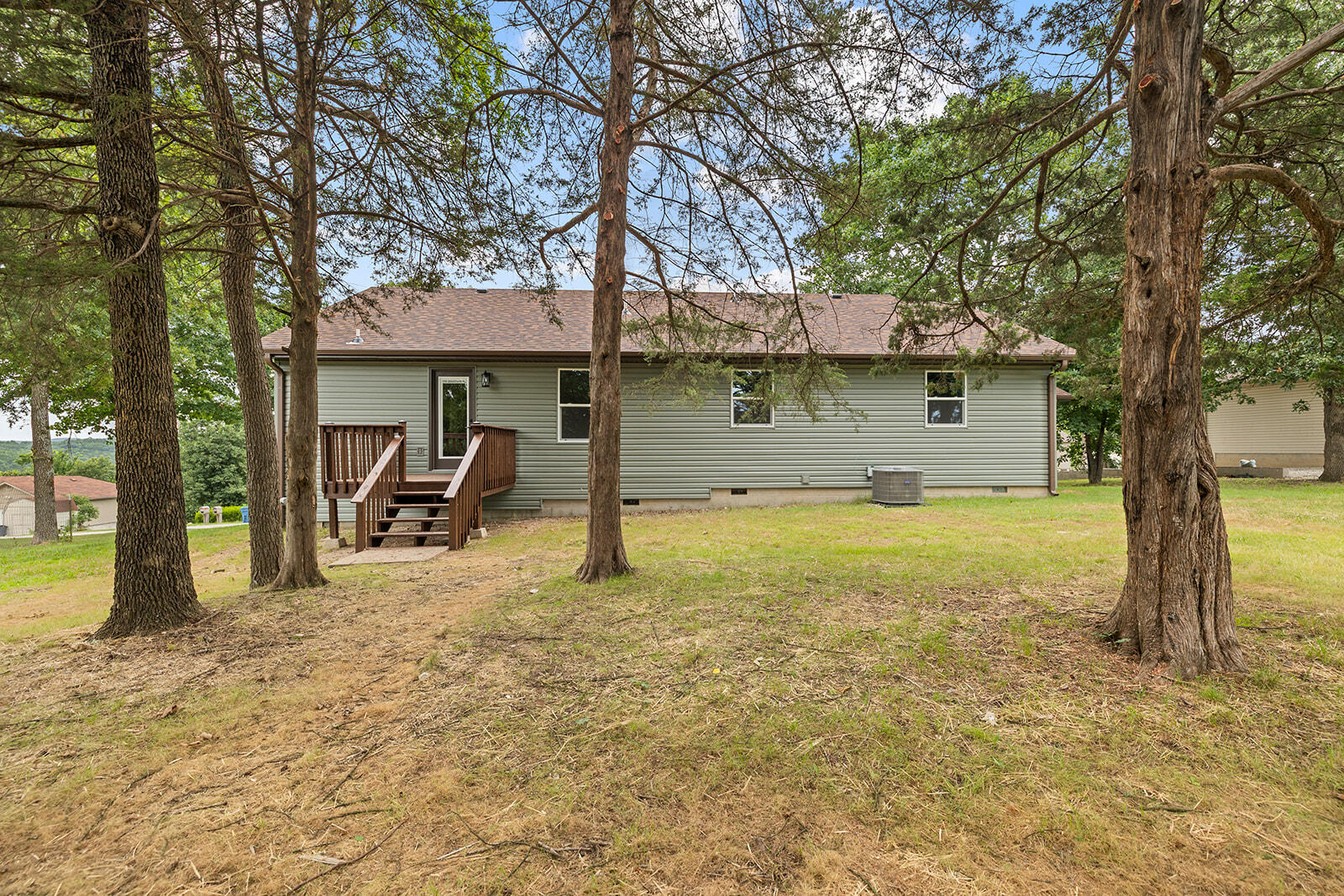 main property photo 44