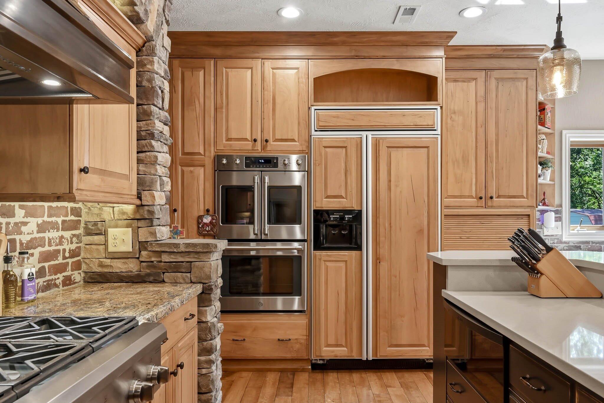 main property photo 19