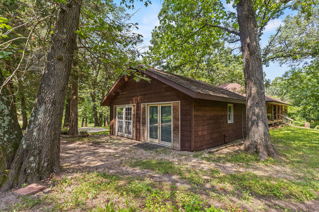 main property photo 54