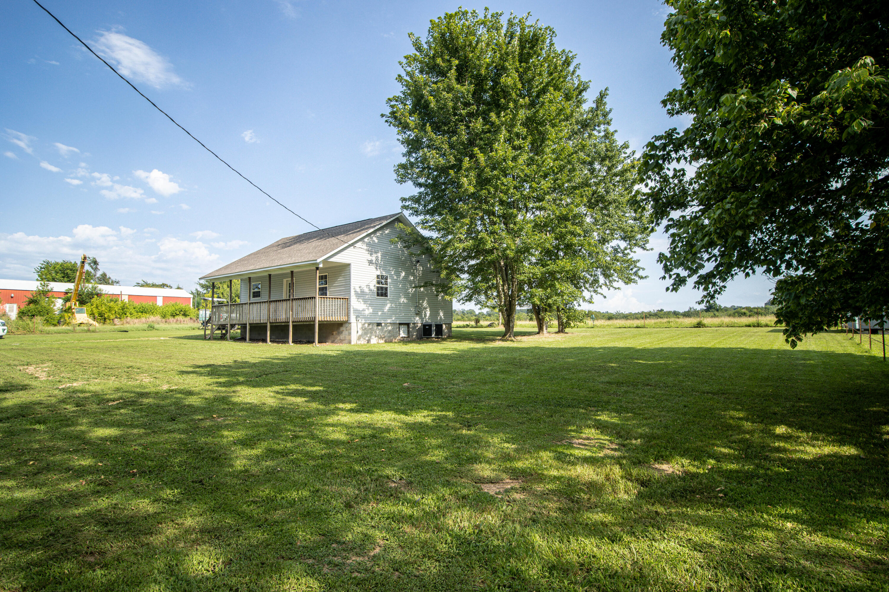 main property photo 7