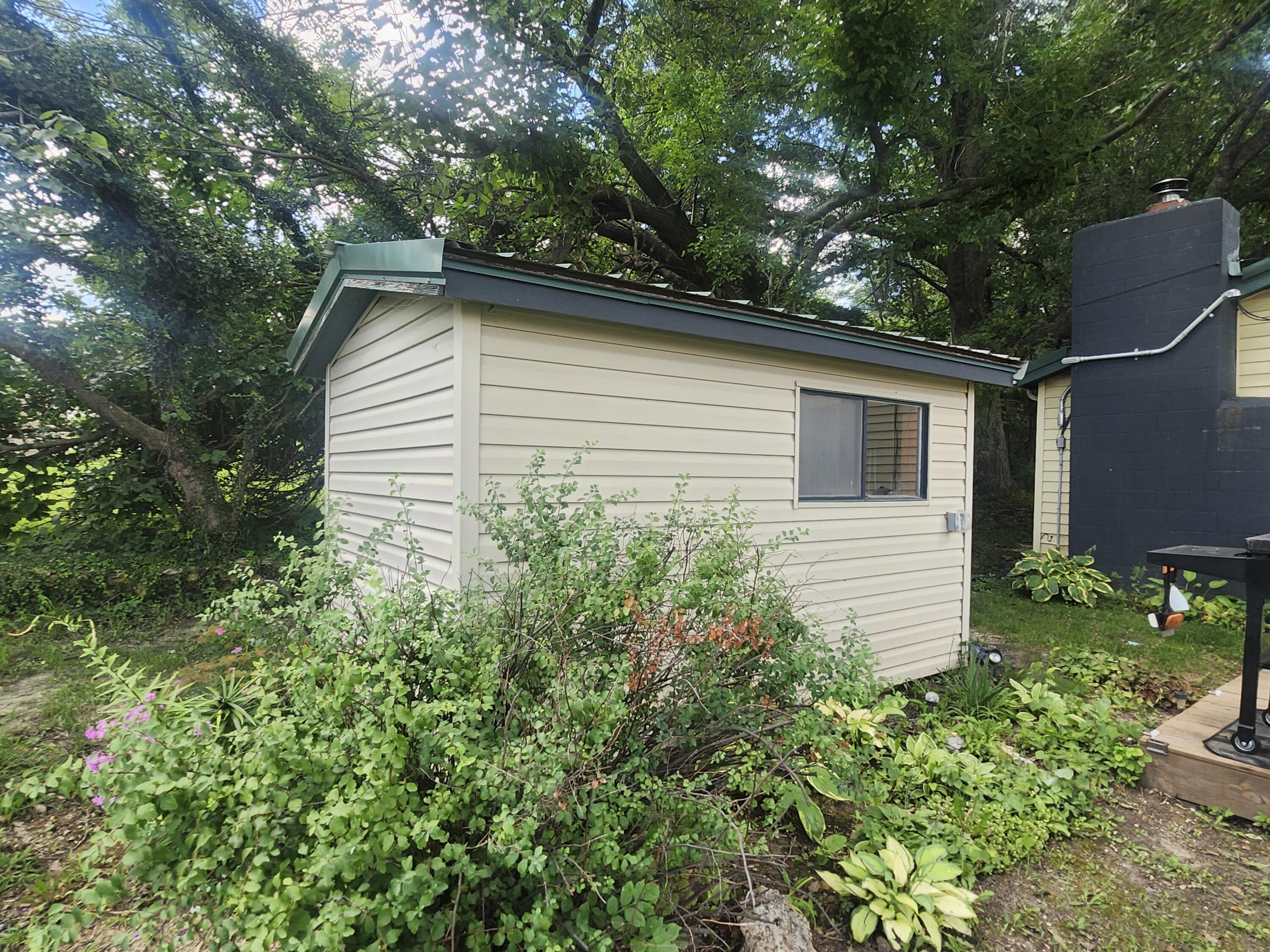 main property photo 112