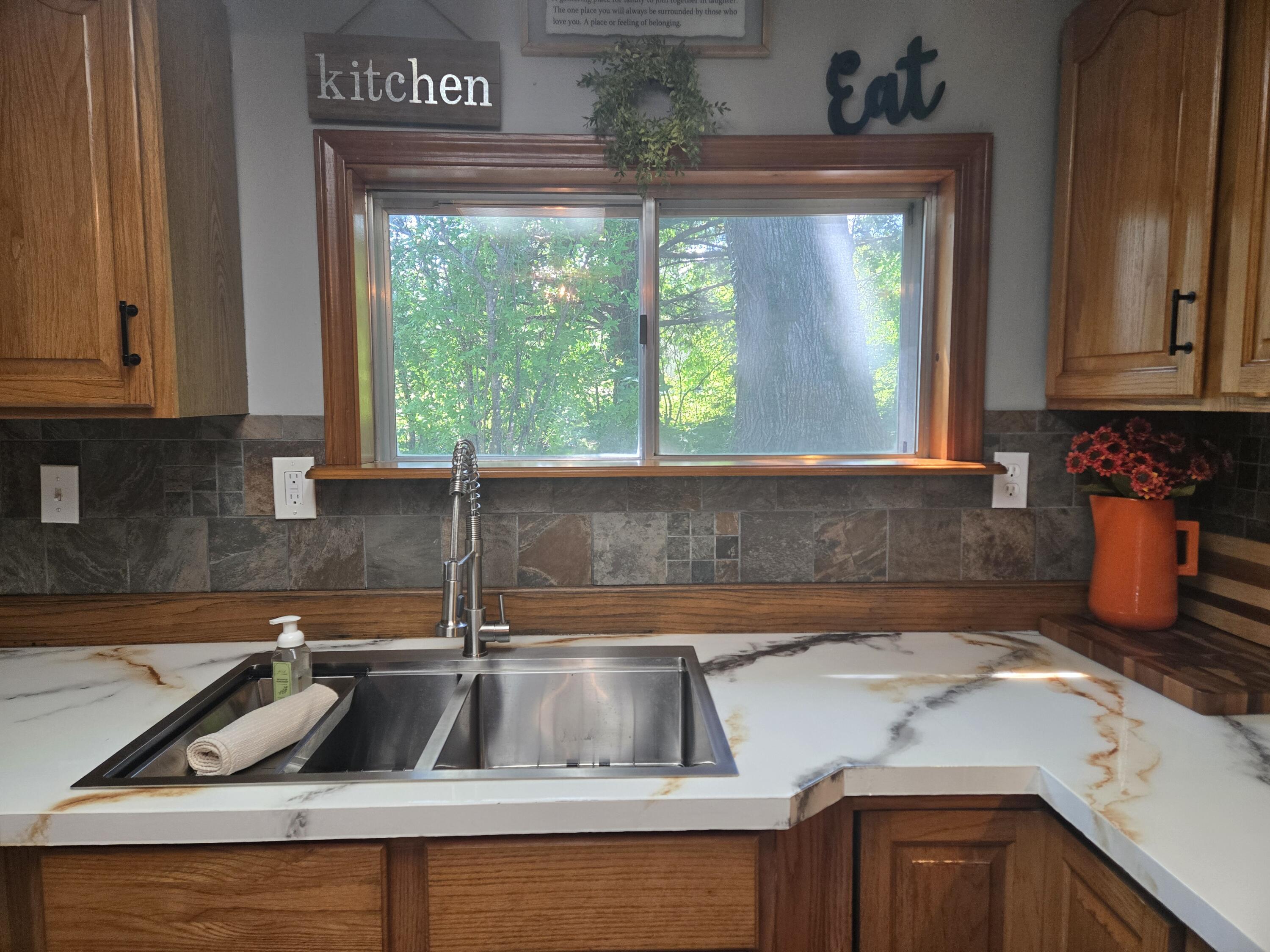 main property photo 88
