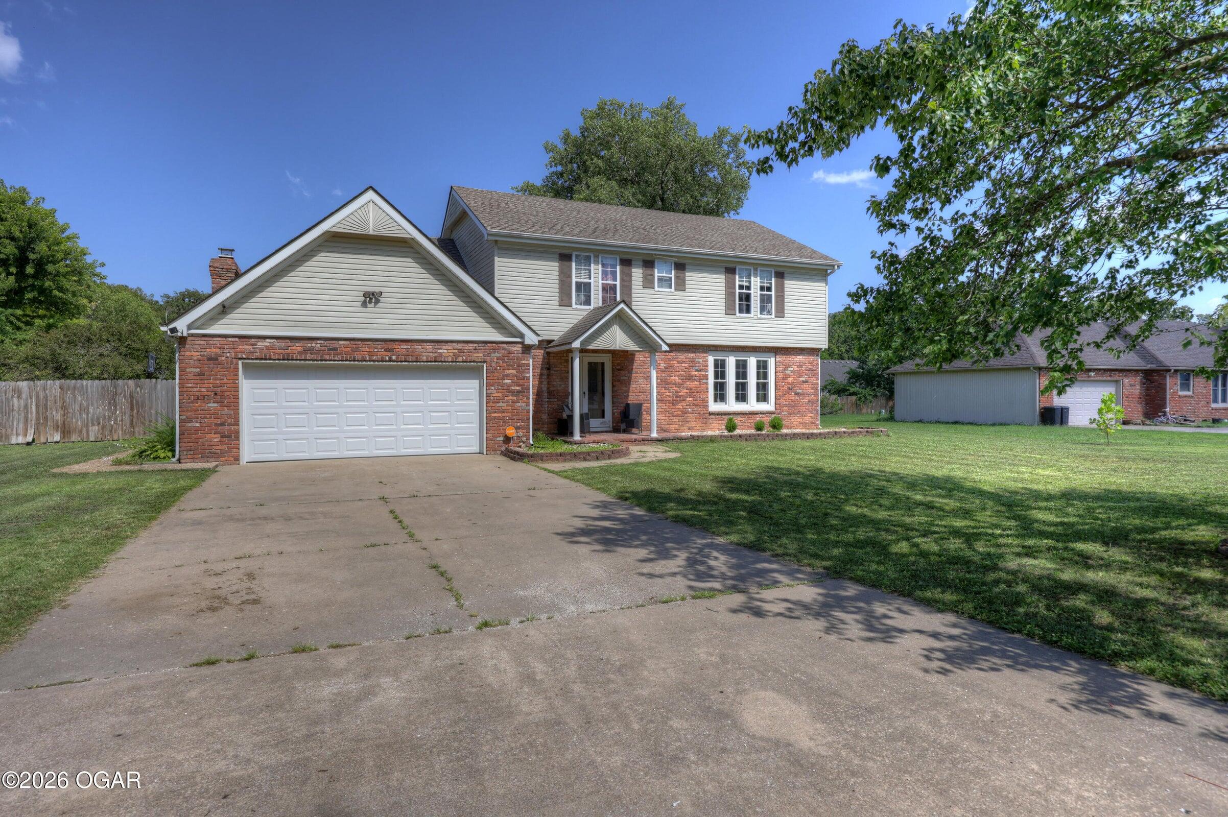 main property photo 3