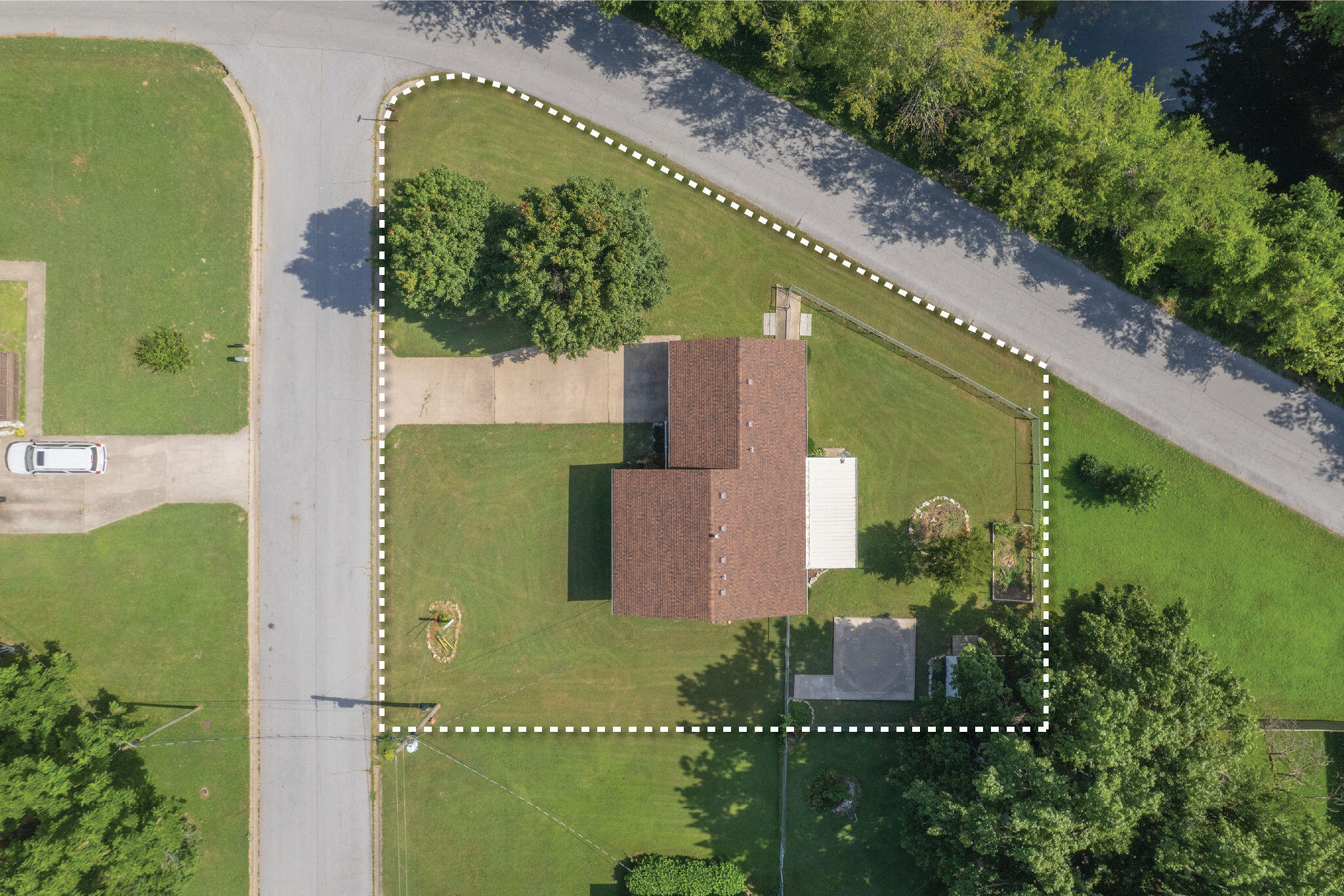 main property photo 29