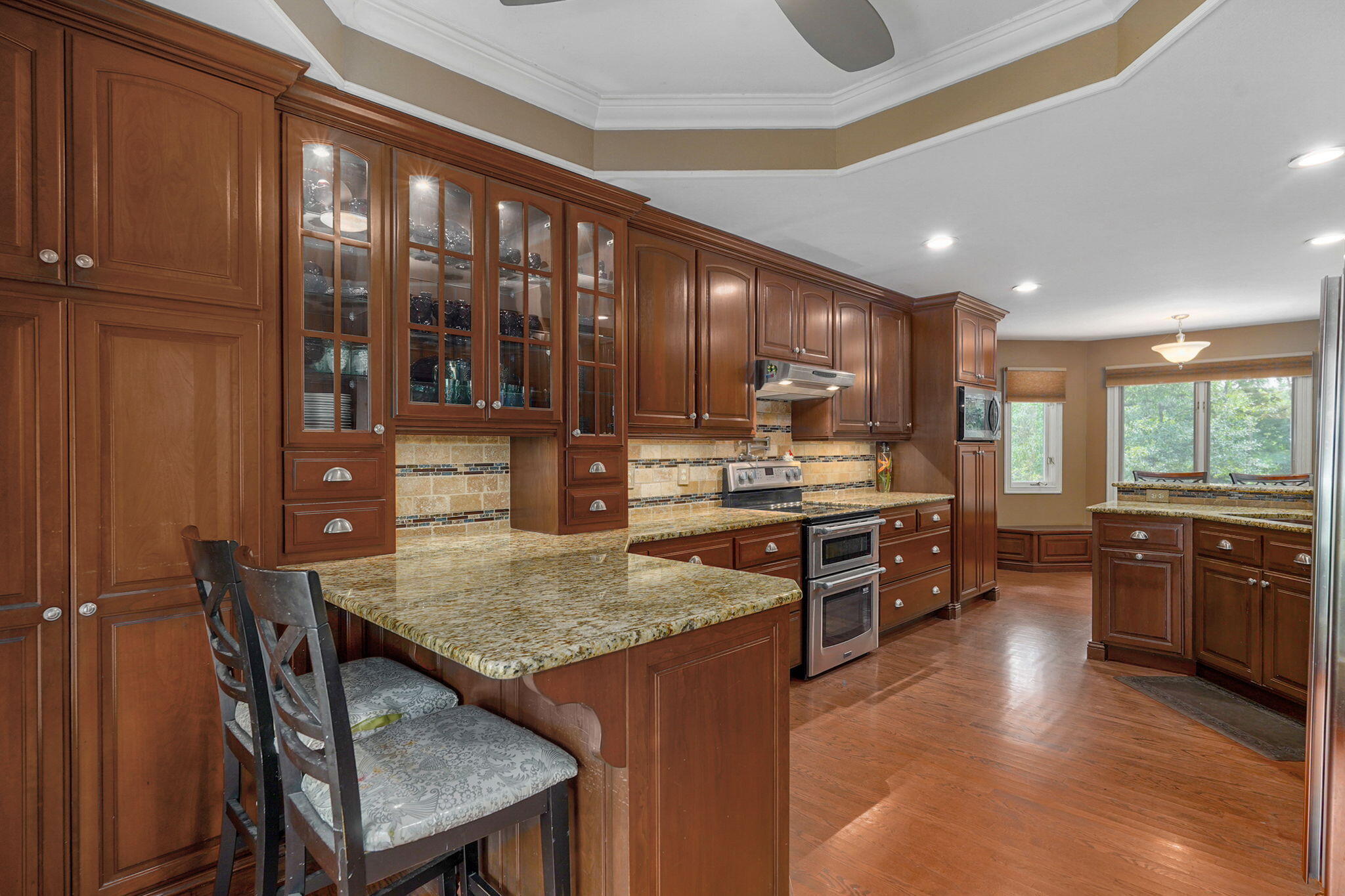 main property photo 17