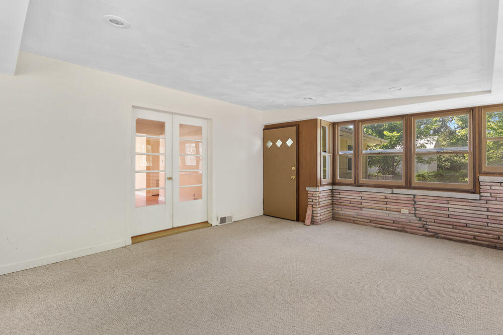 property viewer photo 21