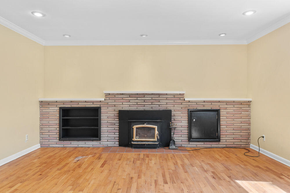 property viewer photo 6