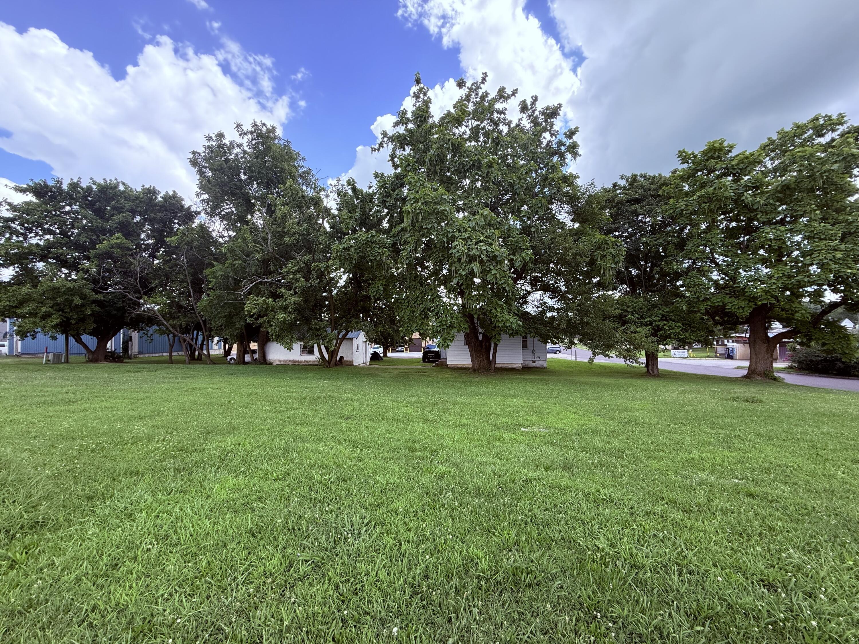 main property photo 16