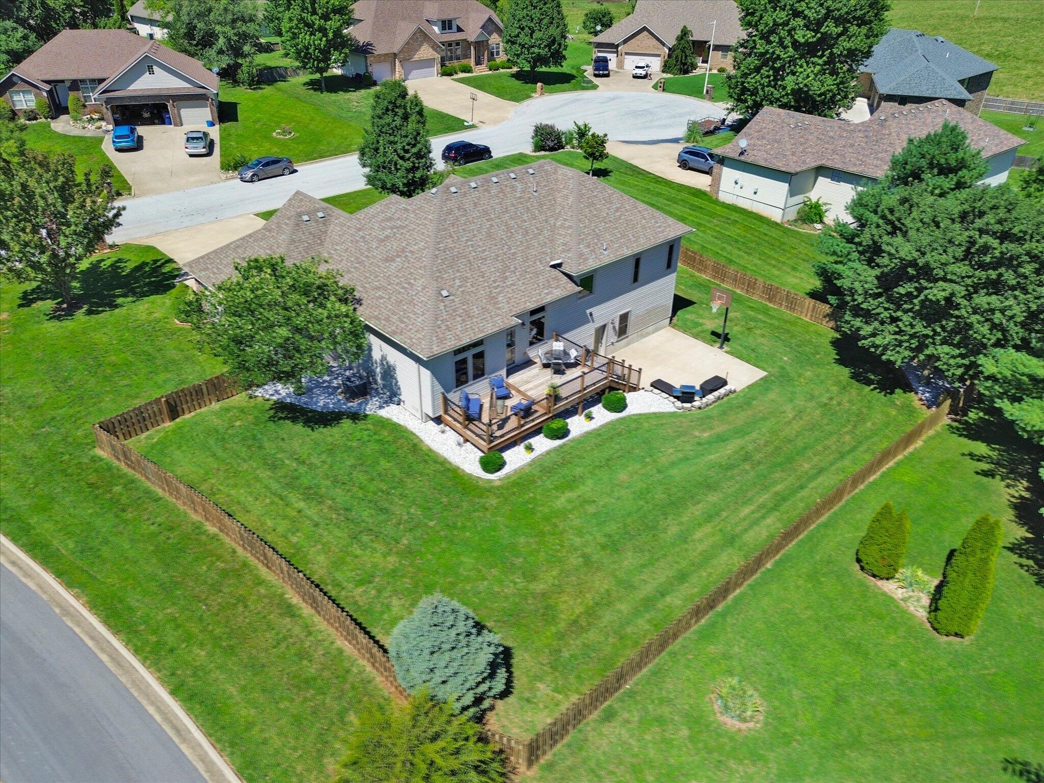 main property photo 43