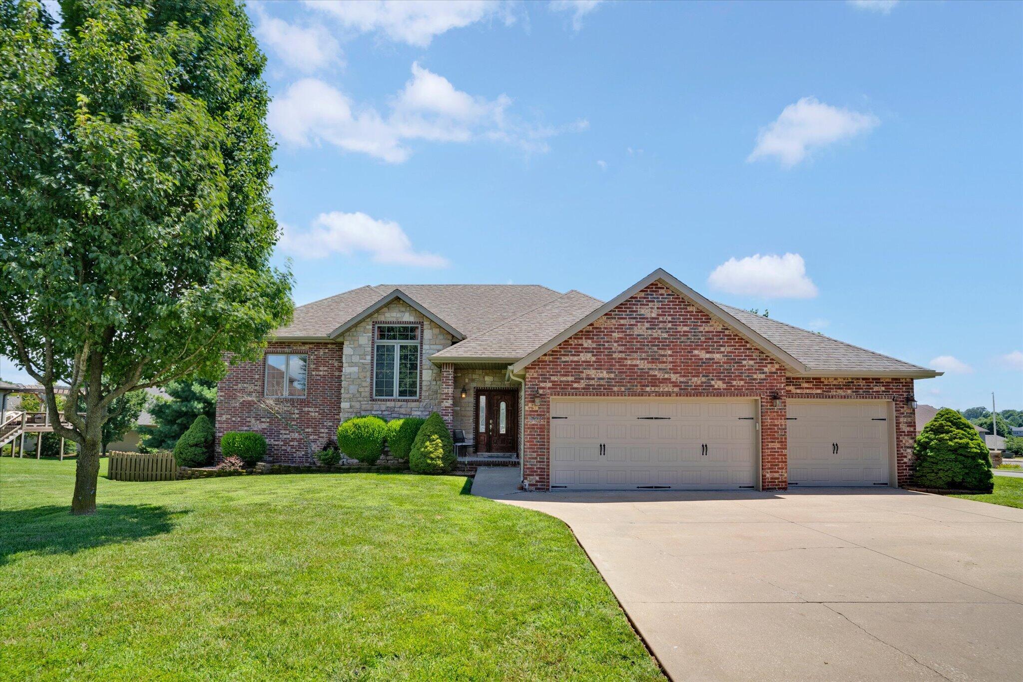 main property photo 46