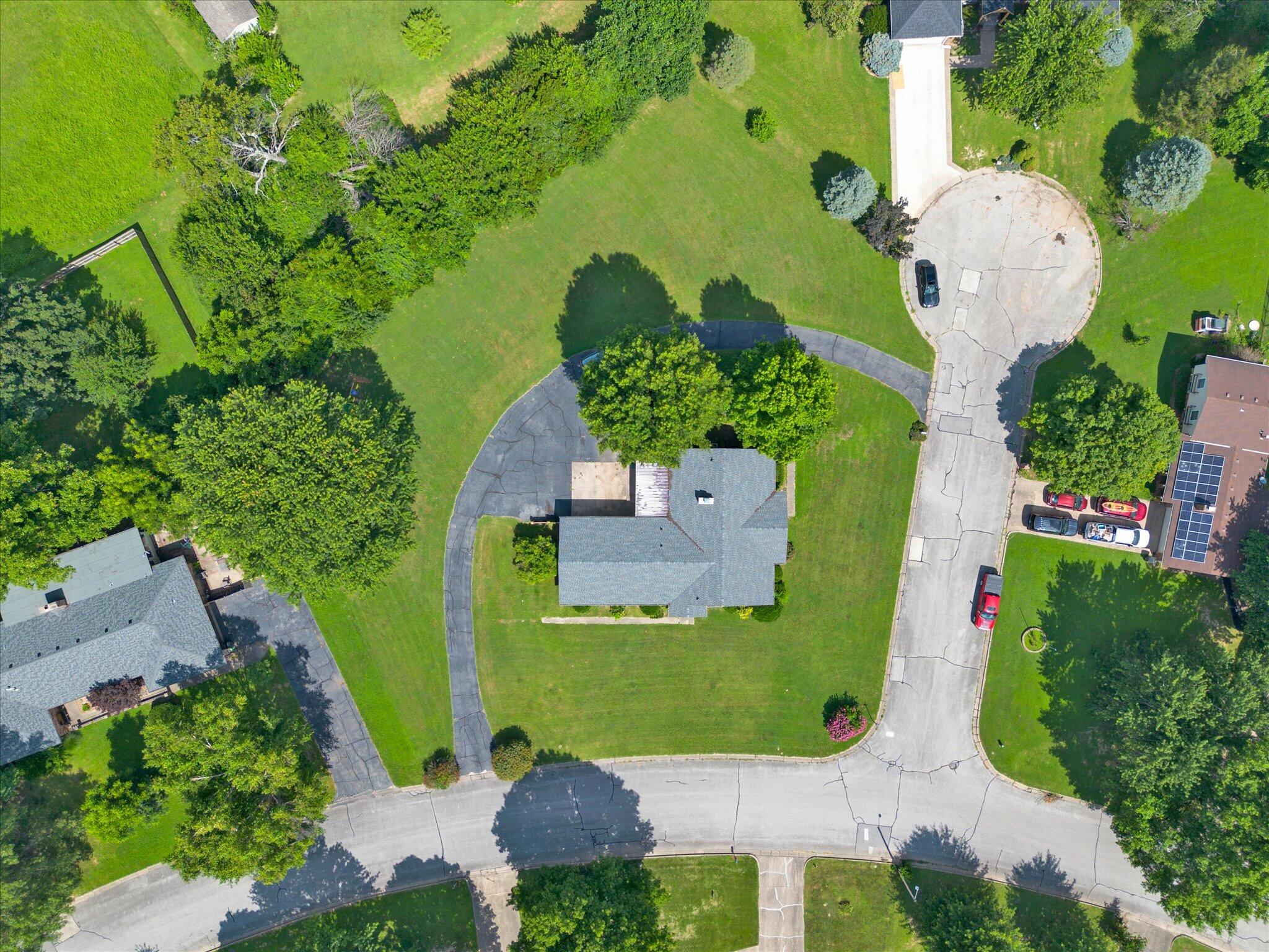 main property photo 31