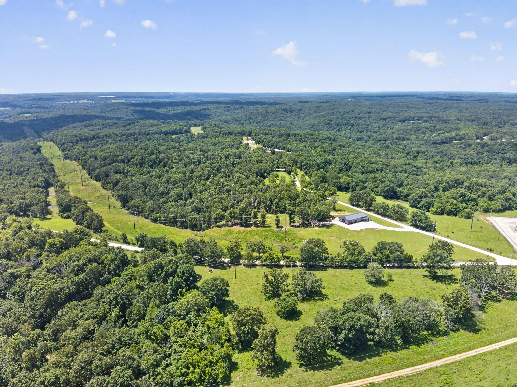 main property photo 11