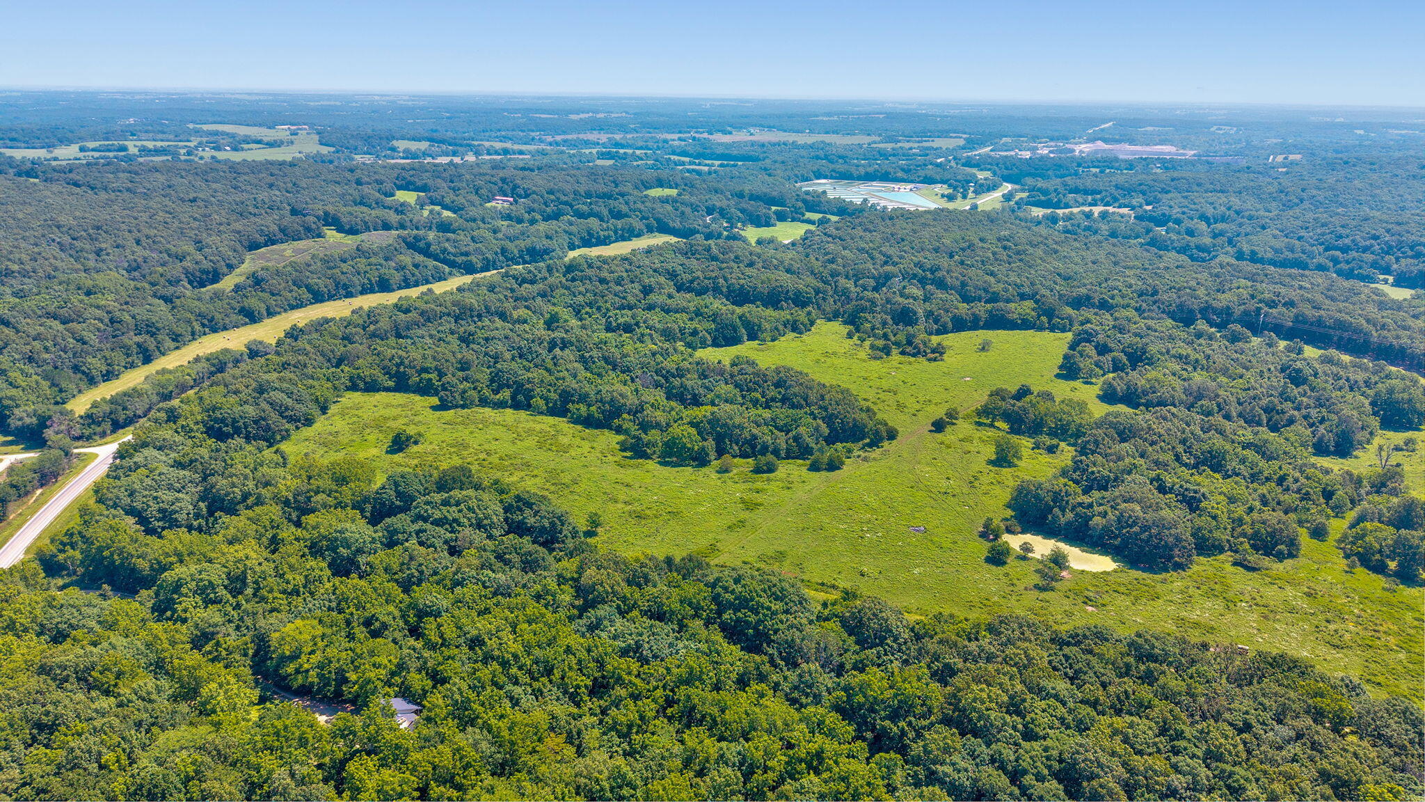 main property photo 17