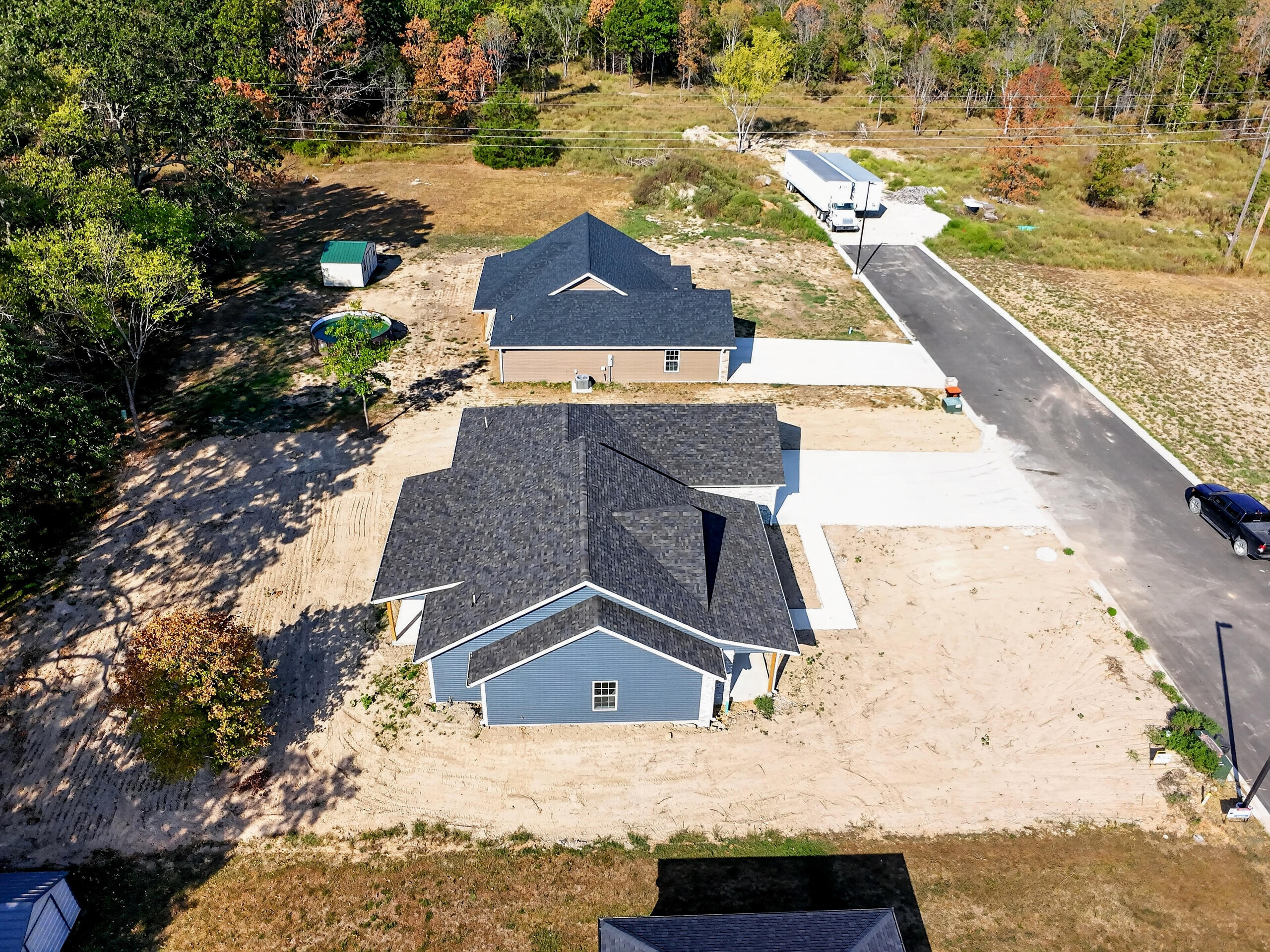 main property photo 39