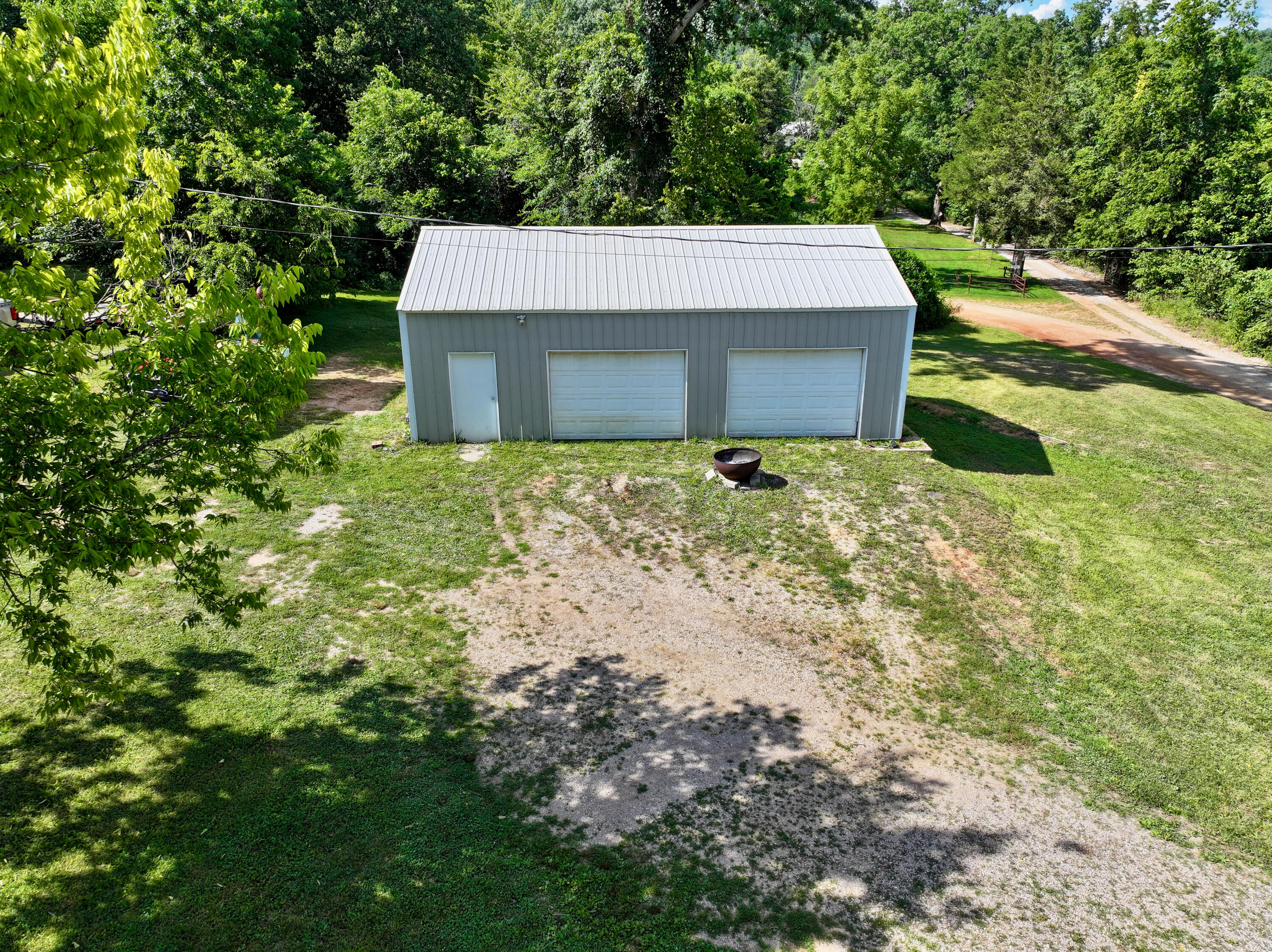 main property photo 32